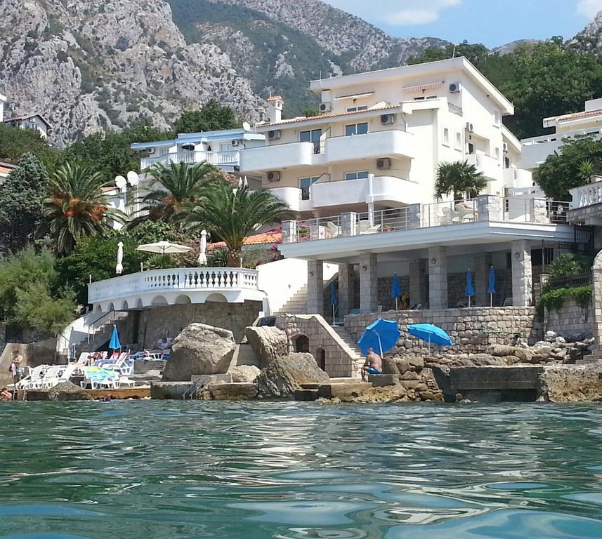 Apartments Villa Mare Mar سوتوموري المظهر الخارجي الصورة
