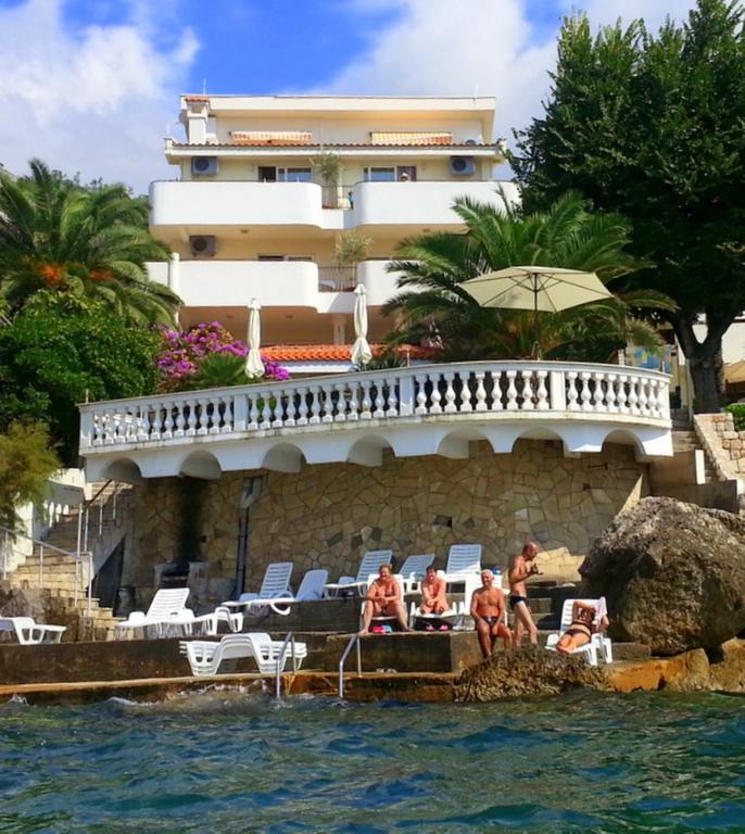 Apartments Villa Mare Mar سوتوموري المظهر الخارجي الصورة